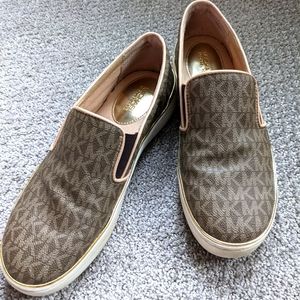 Michael Kors patterned with gold loafers